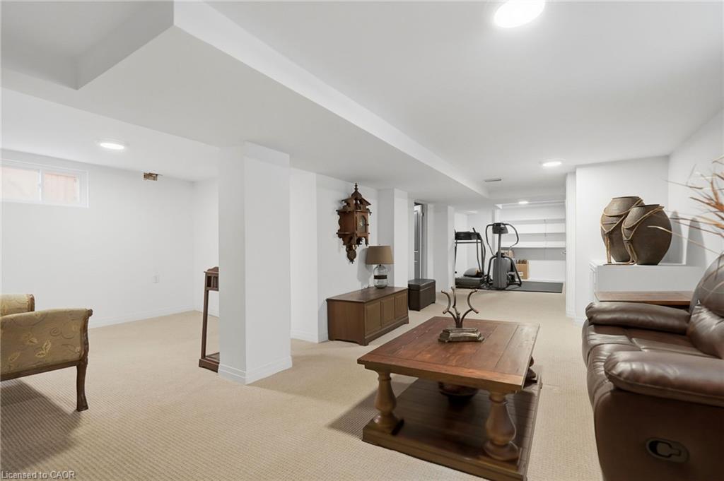 127 Tragina Avenue S Property Photo 21