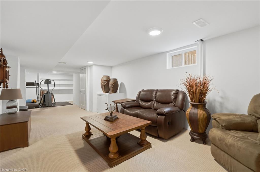 127 Tragina Avenue S Property Photo 22