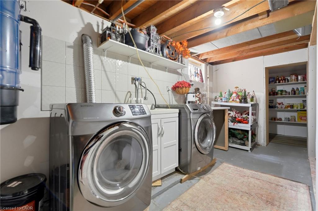 127 Tragina Avenue S Property Photo 27