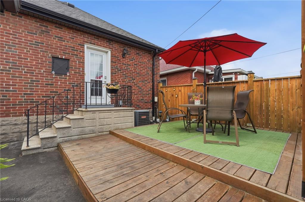 127 Tragina Avenue S Property Photo 34