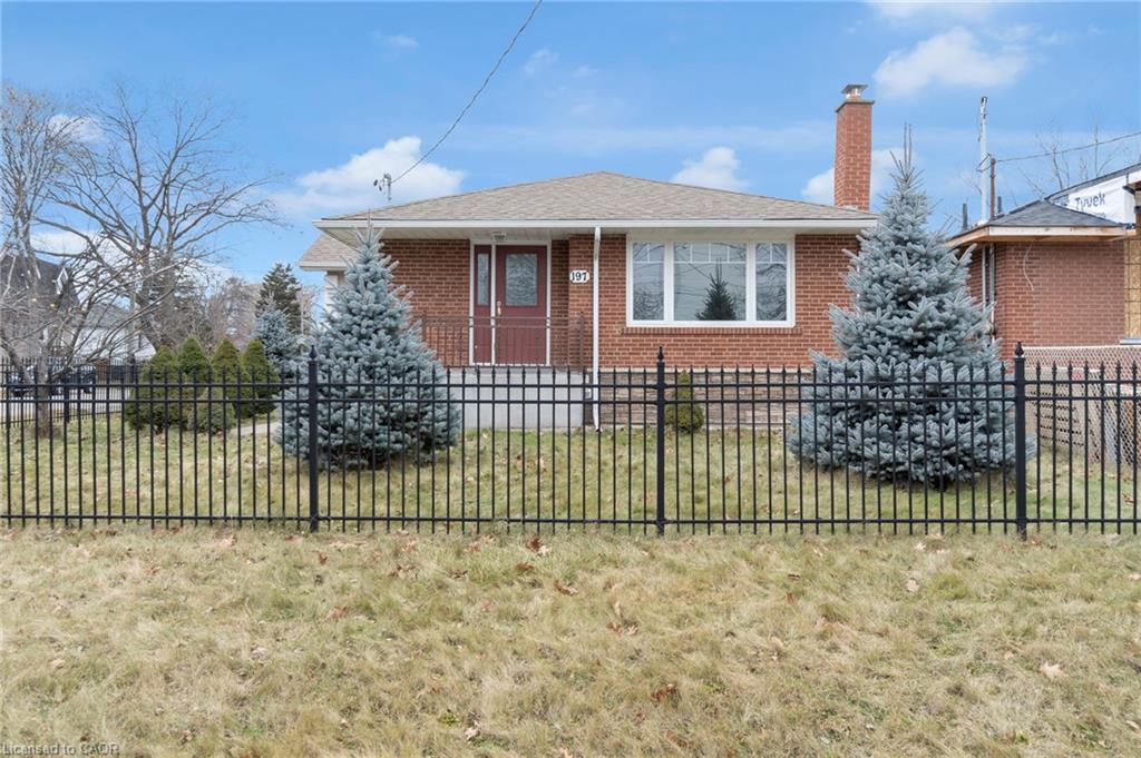 197 Troy Street Property Photo 2