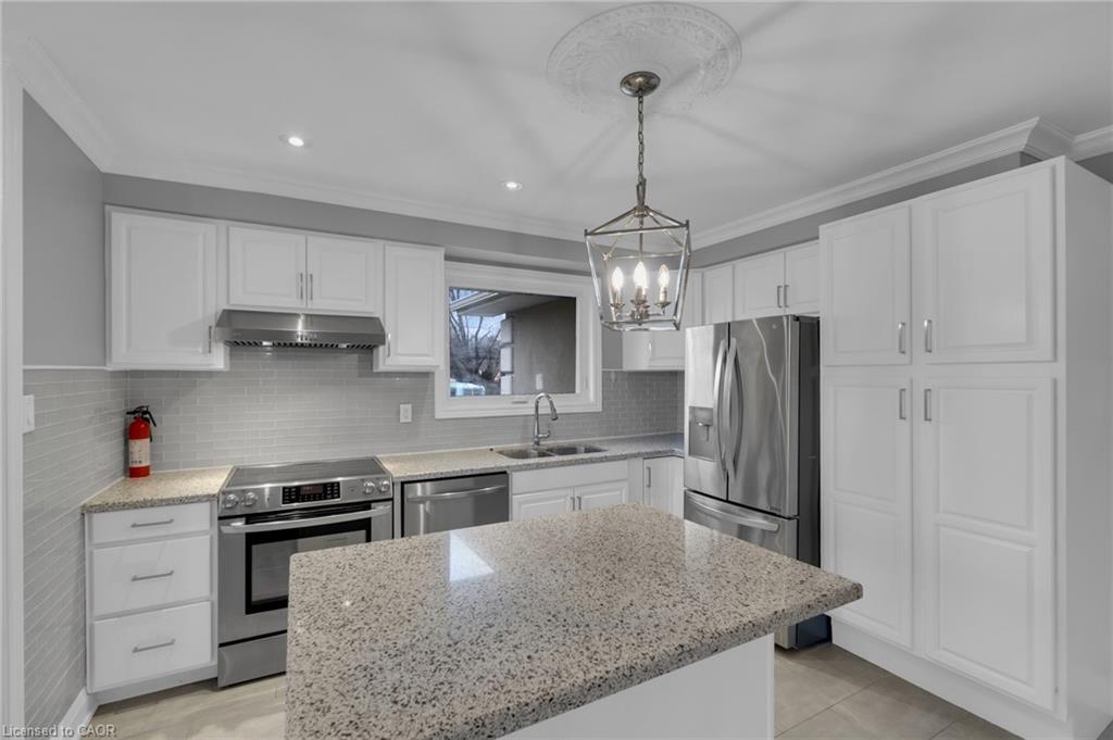 197 Troy Street Property Photo 8