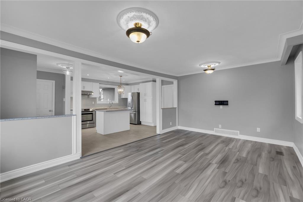 197 Troy Street Property Photo 14