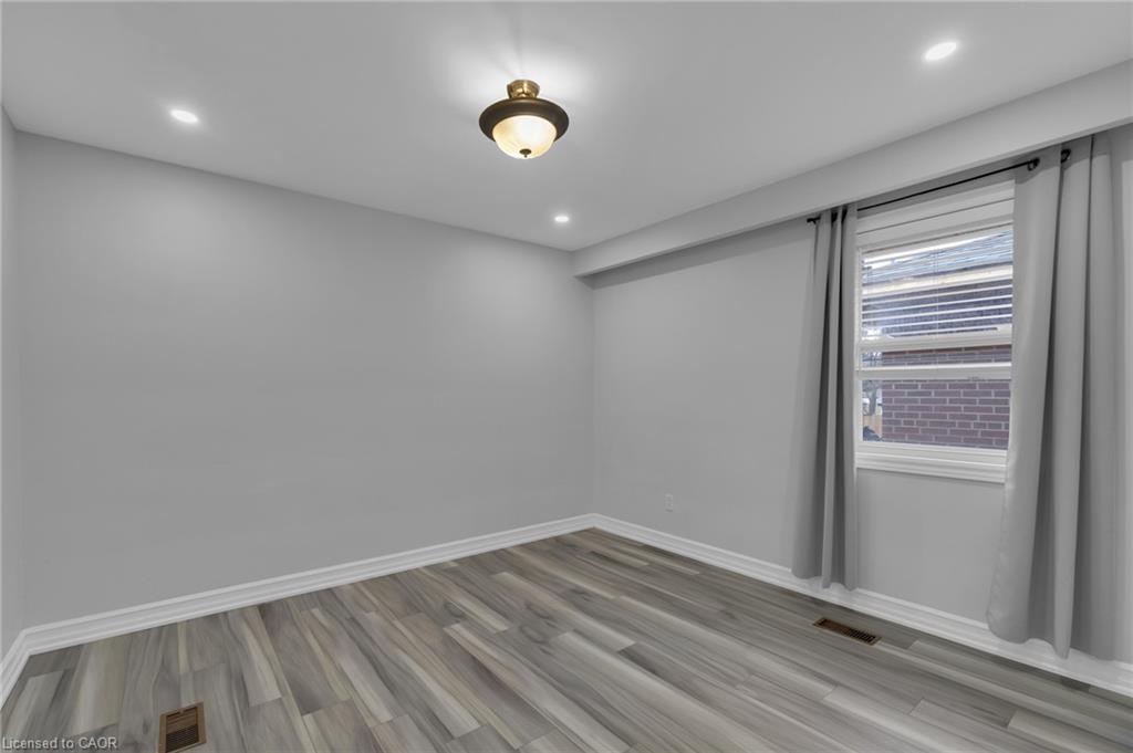 197 Troy Street Property Photo 16