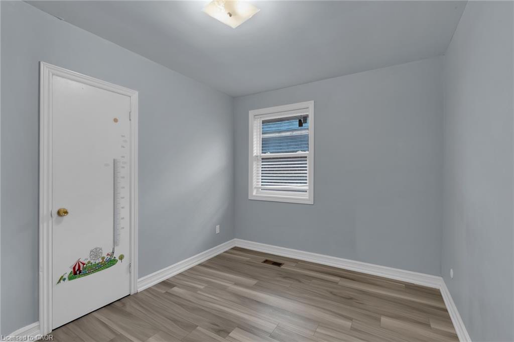 197 Troy Street Property Photo 19