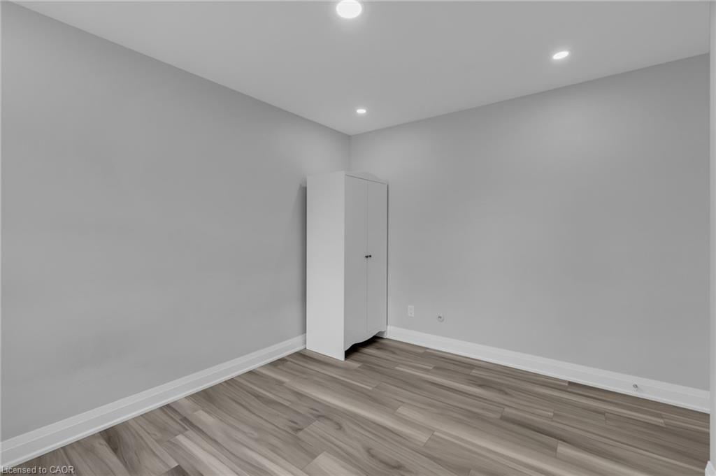 197 Troy Street Property Photo 21