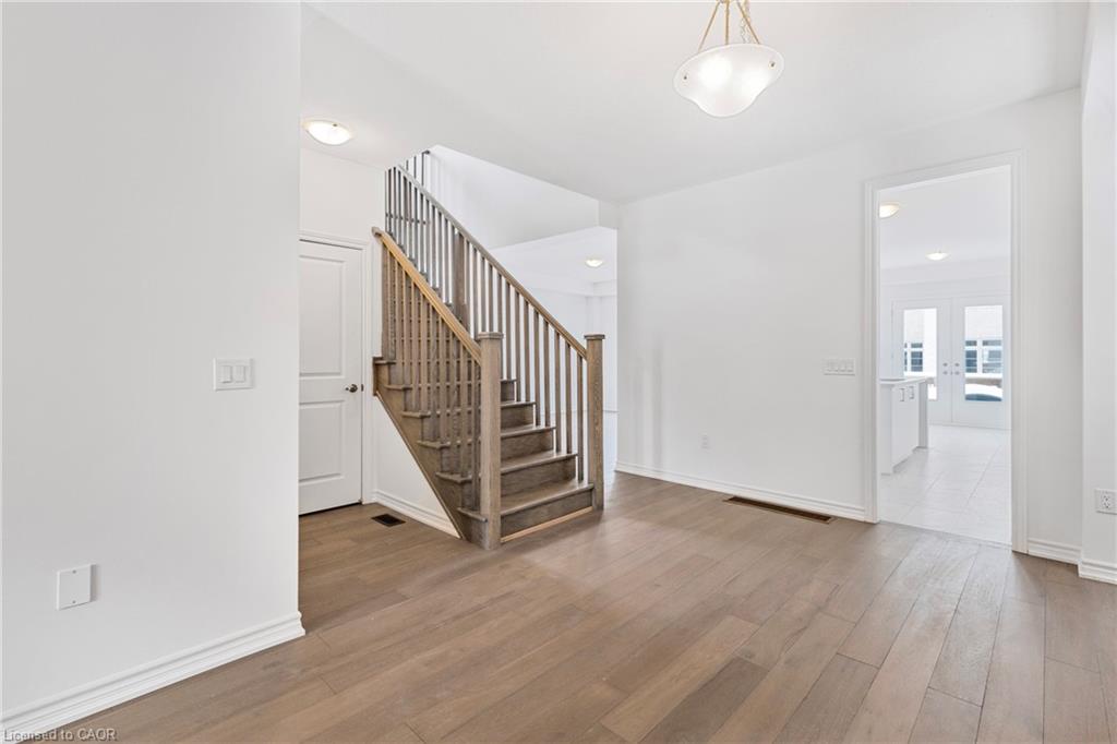 8 Daisy Street Property Photo 19