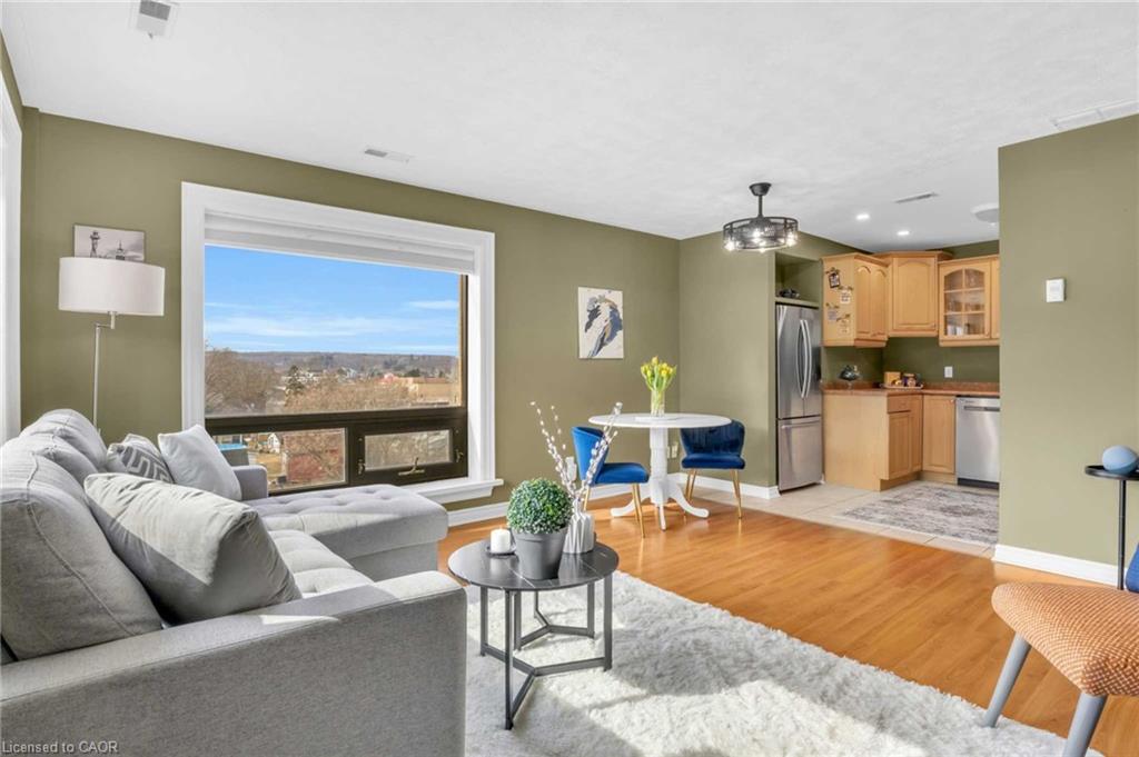 505-1717 2nd Avenue E Property Photo 9