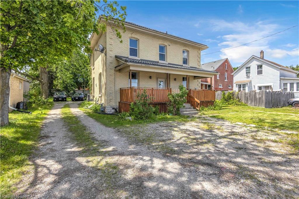 34 Young Street Property Photo 1