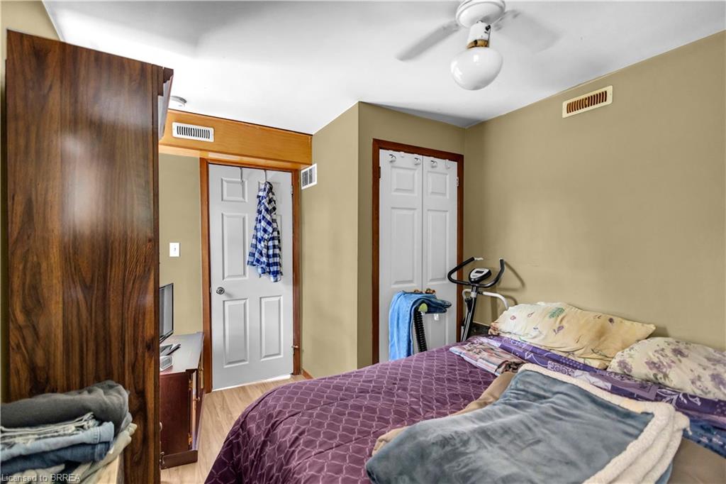 34 Young Street Property Photo 37