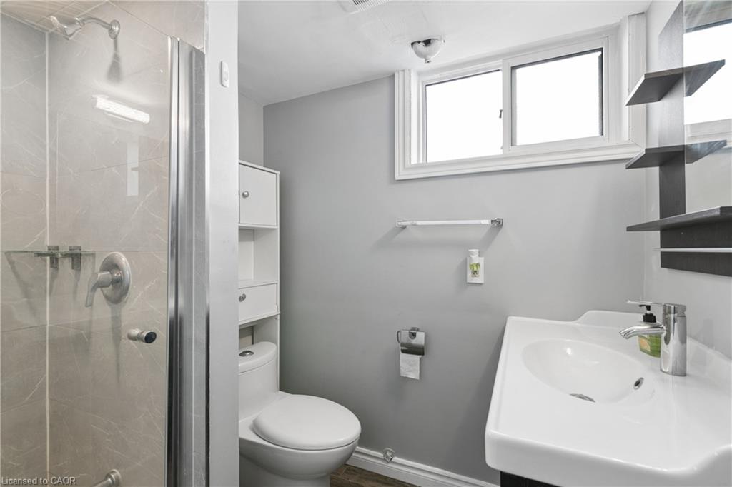 74 Helene Crescent Property Photo 18