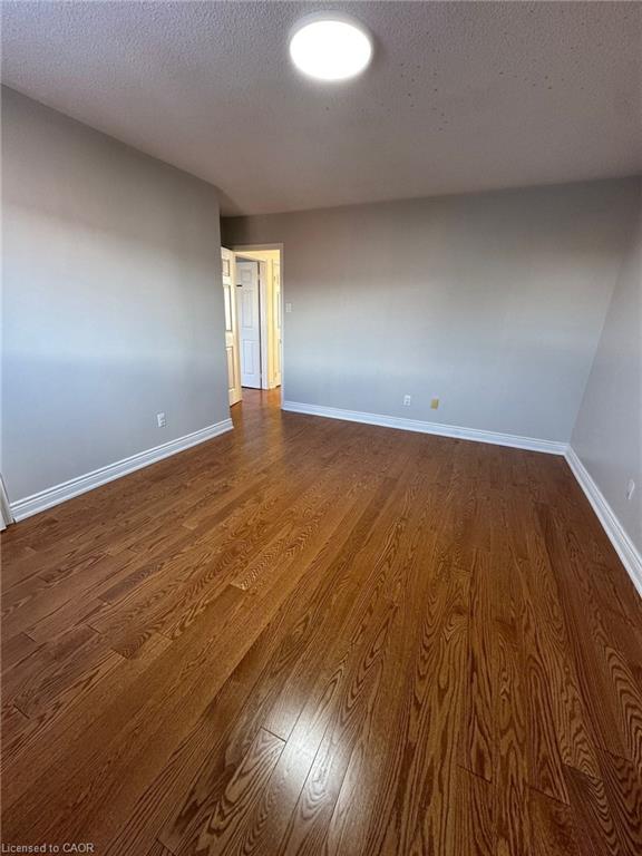 36 Devonsleigh Boulevard Property Photo 48