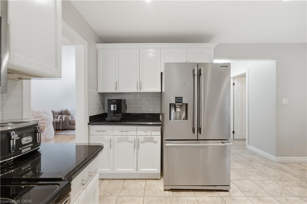 11 Maynard Street Property Photo 10