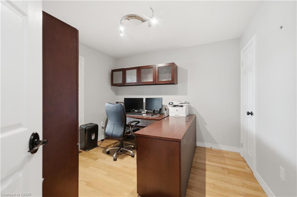 11 Maynard Street Property Photo 18