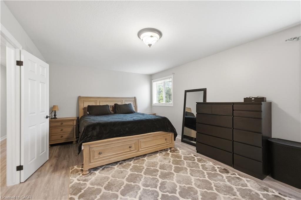 11 Maynard Street Property Photo 23
