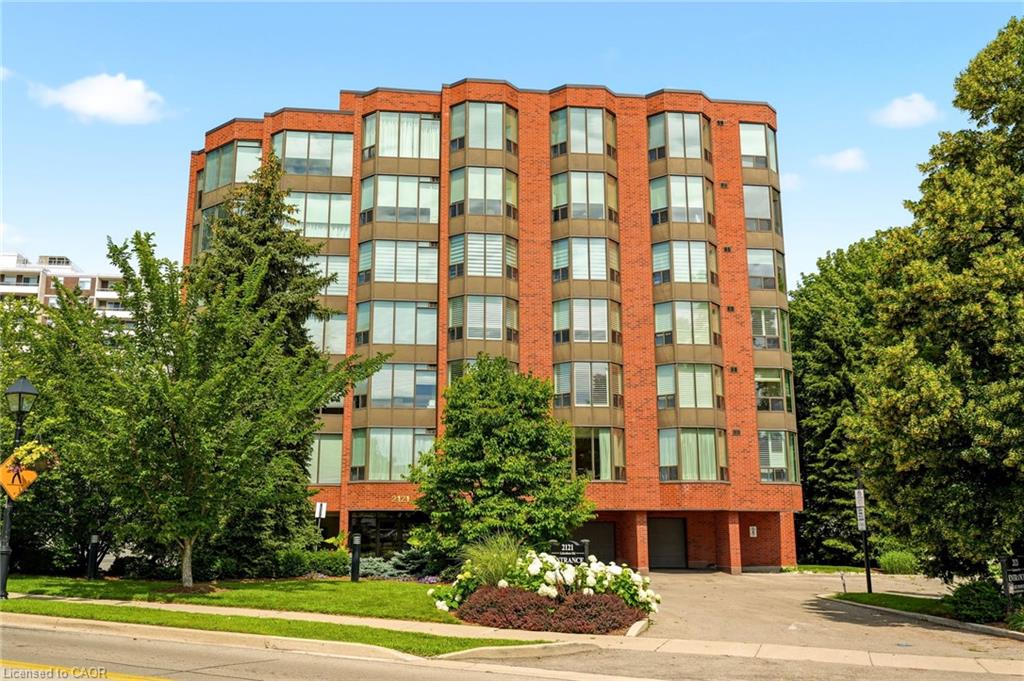 507-2121 Lakeshore Road Property Photo 2