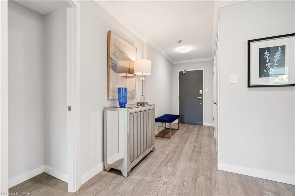 507-2121 Lakeshore Road Property Photo 5