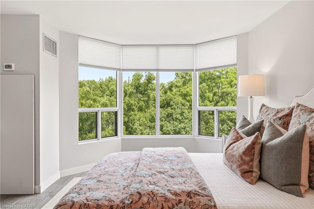 507-2121 Lakeshore Road Property Photo 32