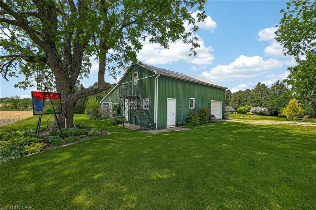 776443 Blandford Road Property Photo 5