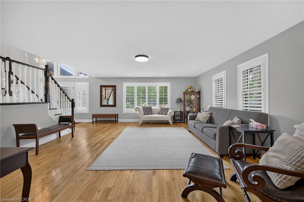 161 Lloyminn Avenue Property Photo 8