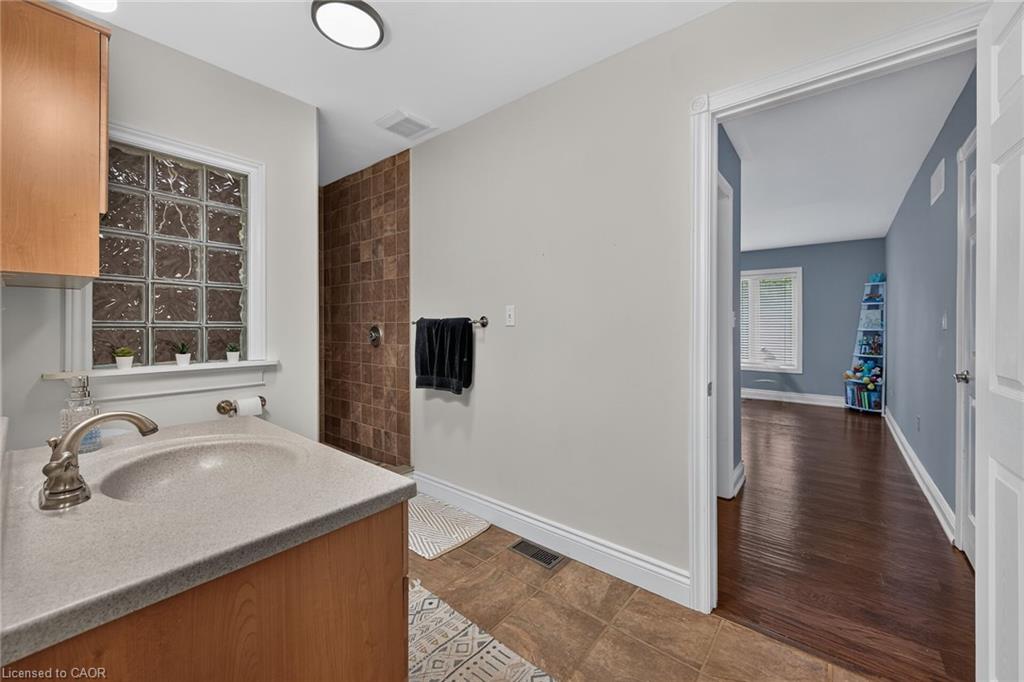 161 Lloyminn Avenue Property Photo 33
