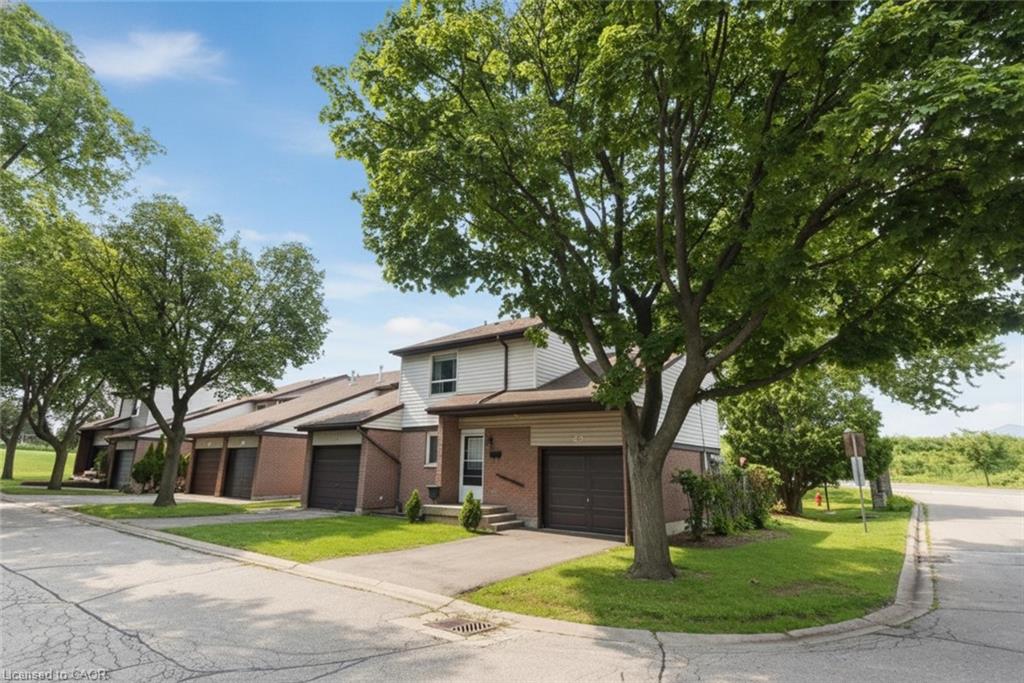 41-1190 Upper Ottawa Street Property Photo 2