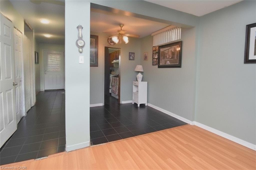 41-1190 Upper Ottawa Street Property Photo 5