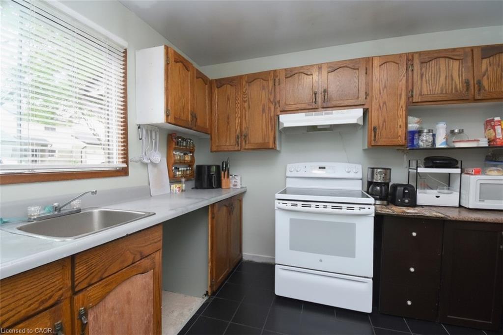 41-1190 Upper Ottawa Street Property Photo 6