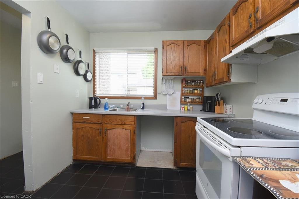 41-1190 Upper Ottawa Street Property Photo 7