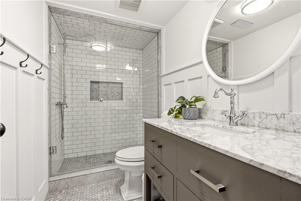 330 Camelot Court Property Photo 39