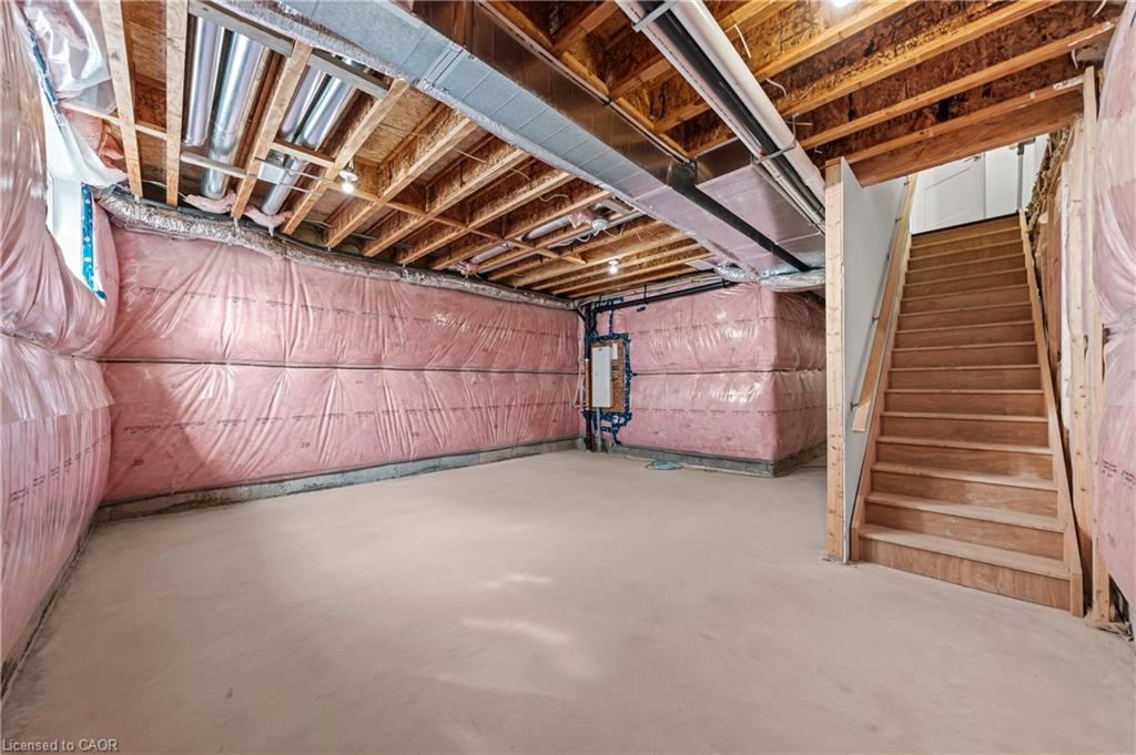 23-675 Victoria Road N Property Photo 41