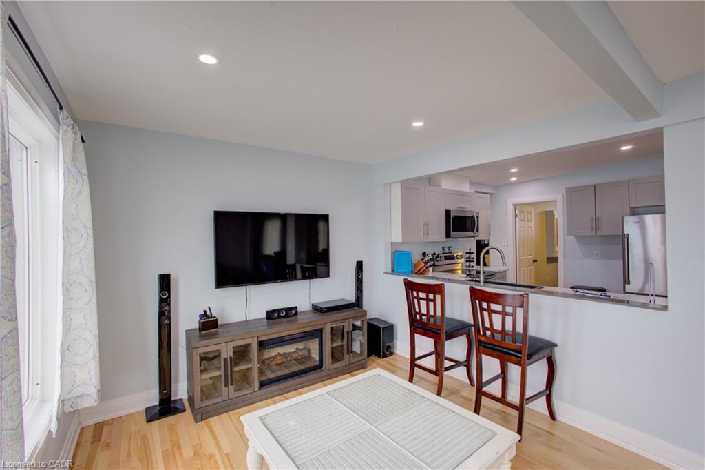 4 Browns Lane Property Photo 19
