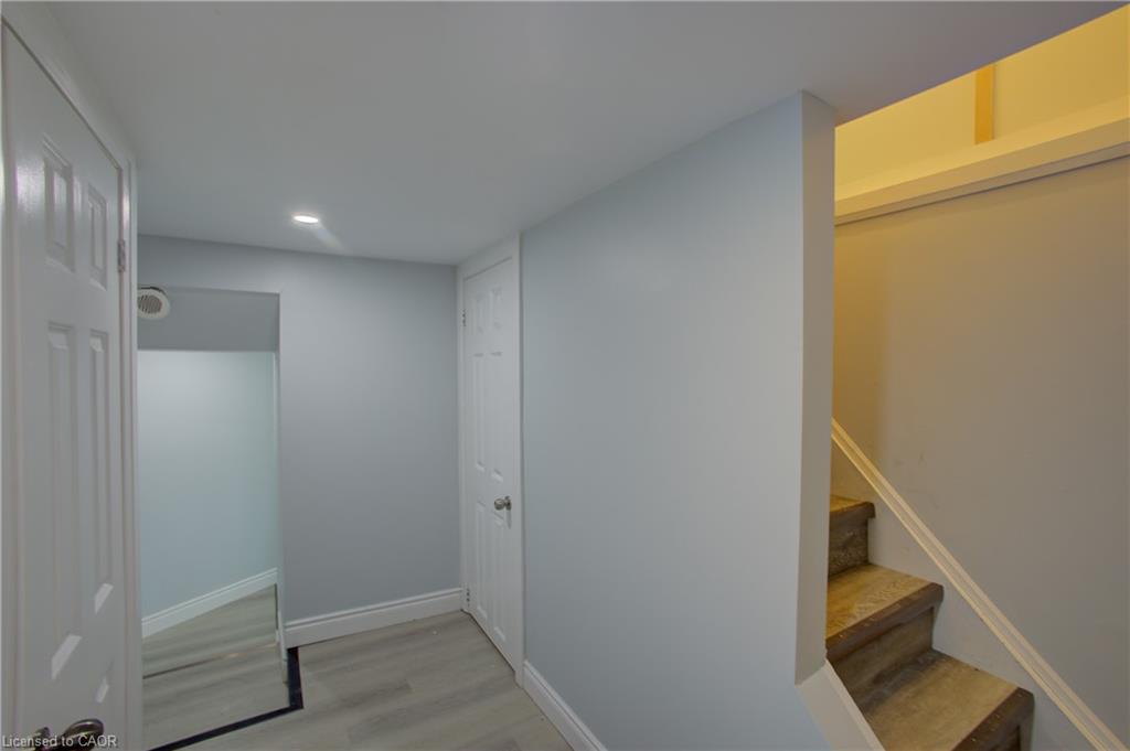 4 Browns Lane Property Photo 33