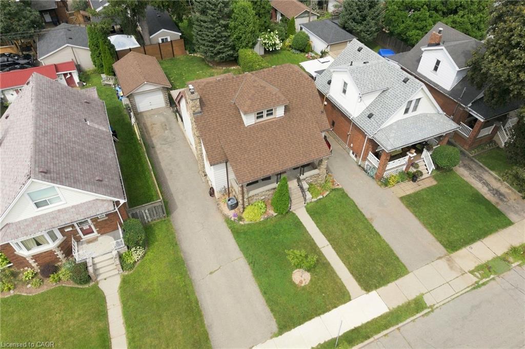 96 Huxley Avenue S Property Photo 46