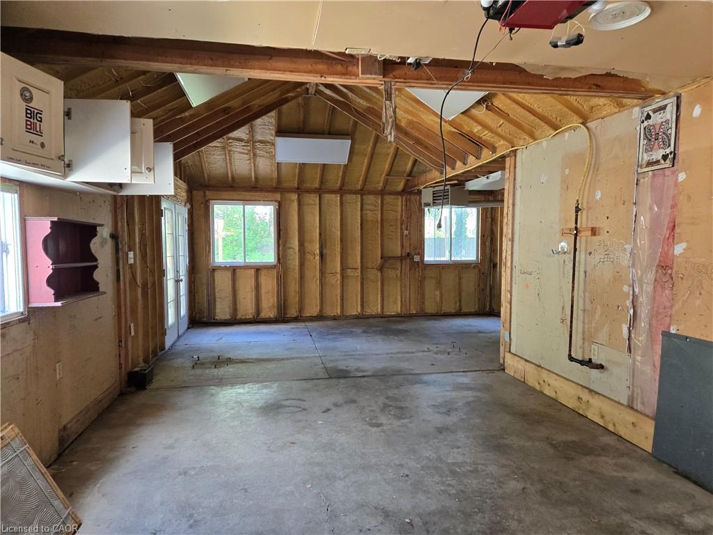 17 Carmen Avenue Property Photo 4