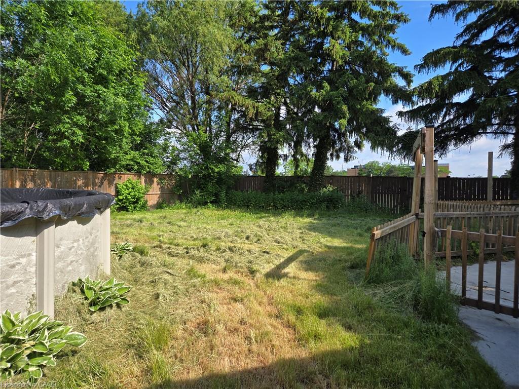 17 Carmen Avenue Property Photo 6