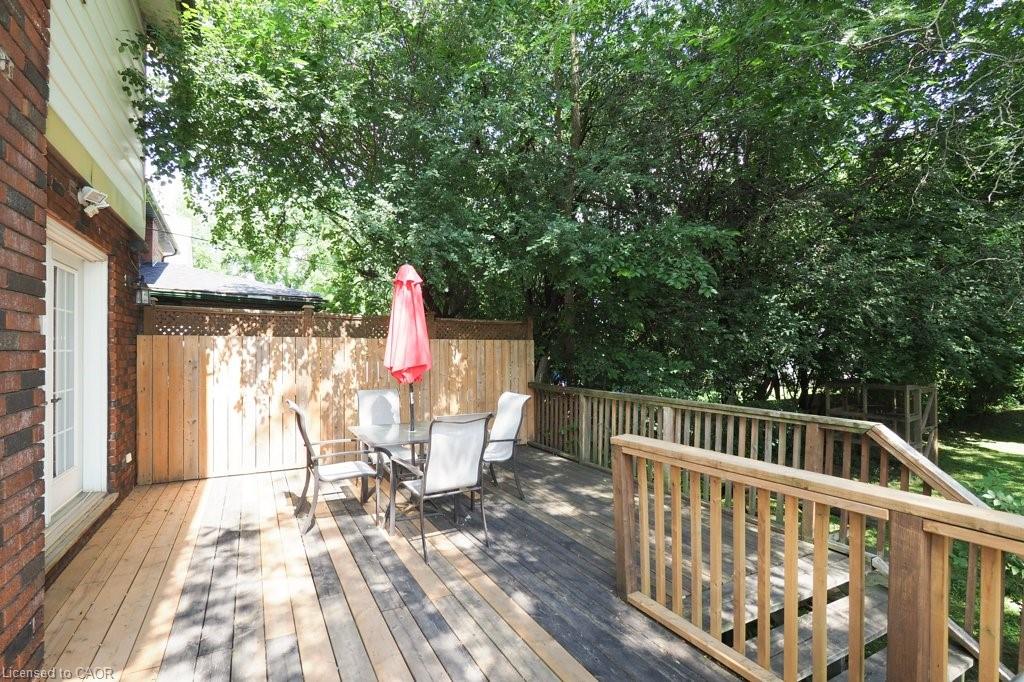 223 Wellington Street N Property Photo 26