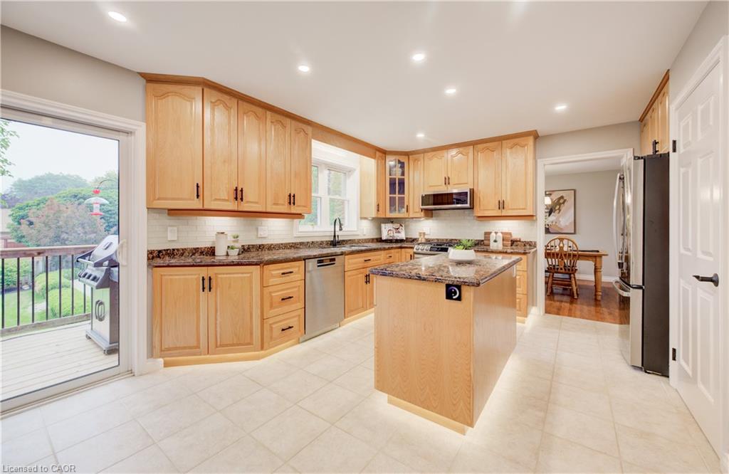 5 Danube Drive Property Photo 12