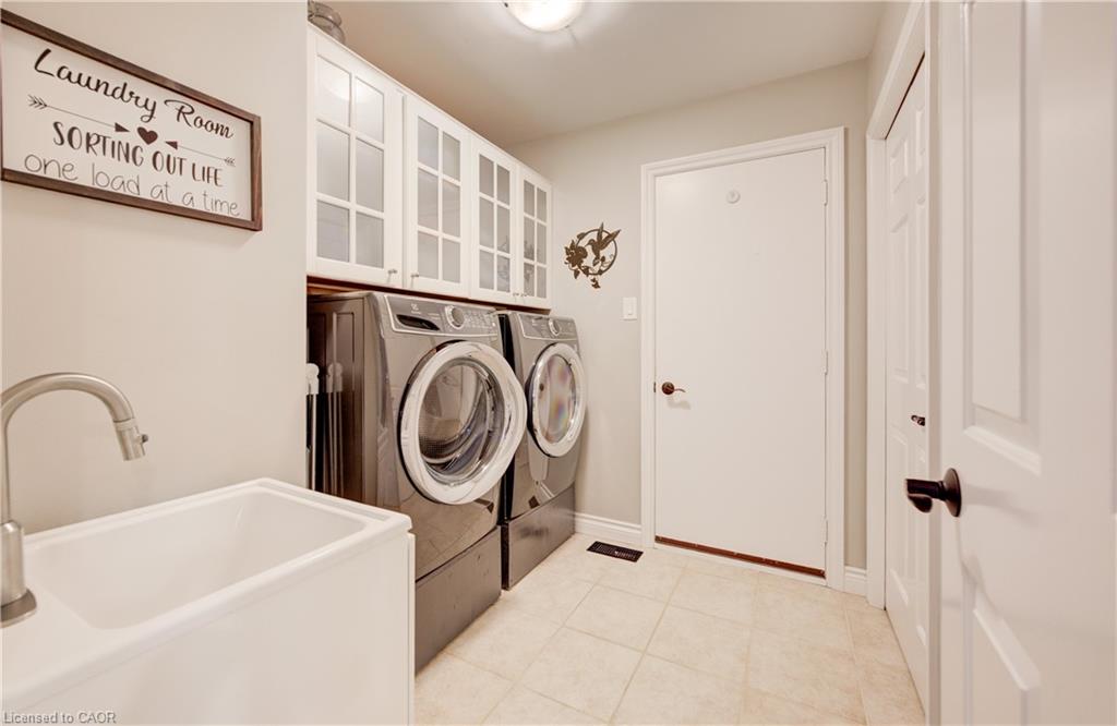 5 Danube Drive Property Photo 17