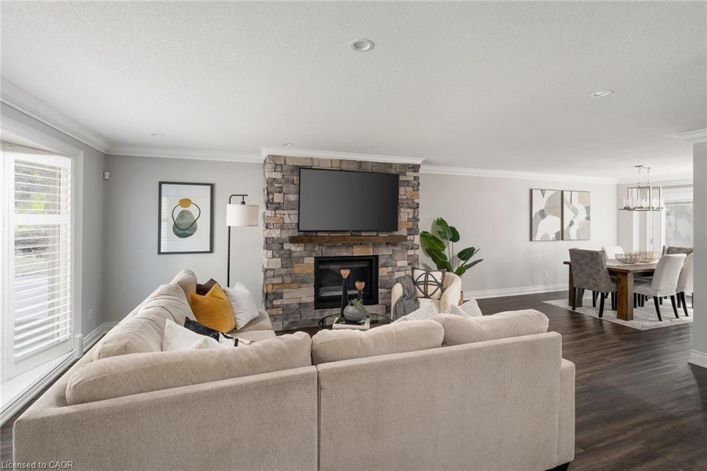 20 San Marino Crescent Property Photo 4