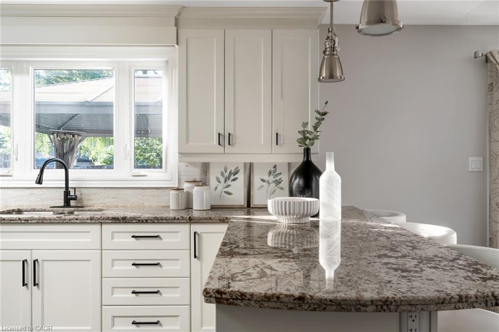 20 San Marino Crescent Property Photo 15