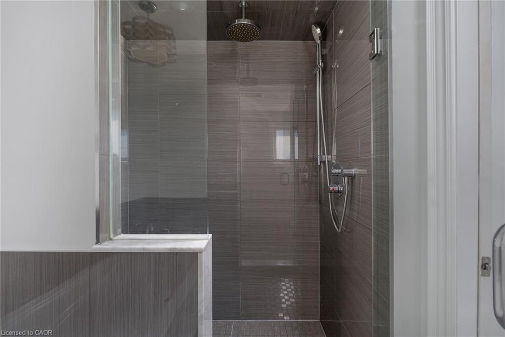 20 San Marino Crescent Property Photo 29
