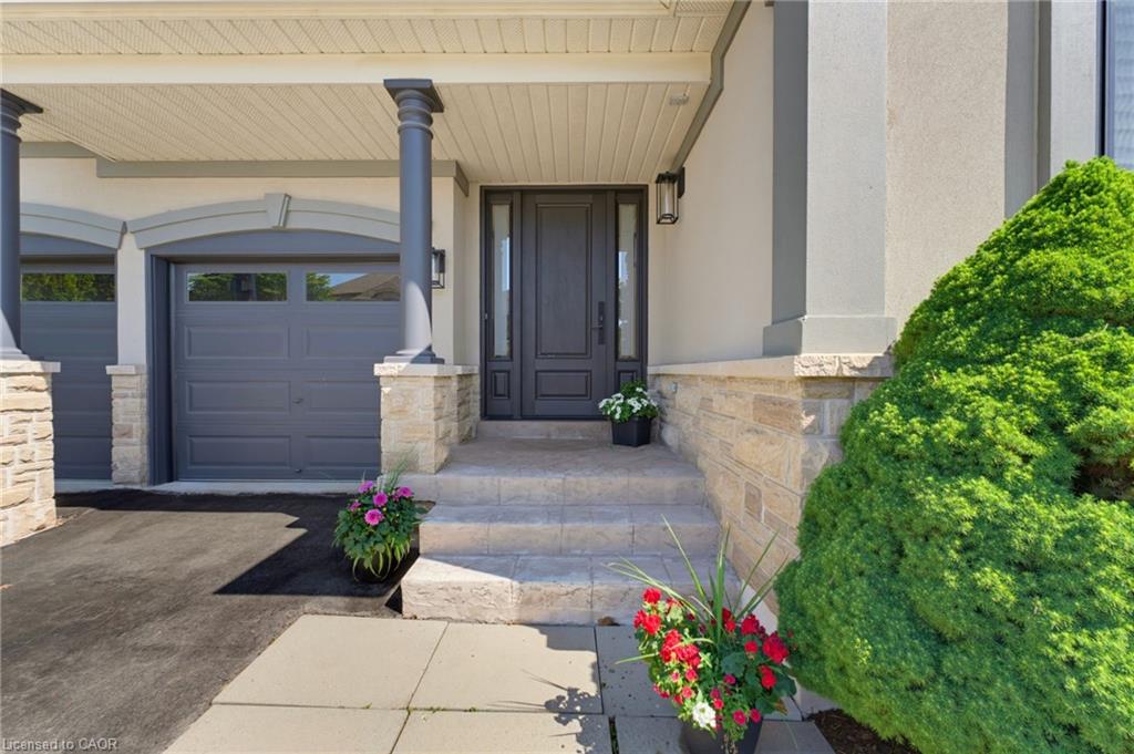 2269 Wuthering Heights Way Property Photo 4