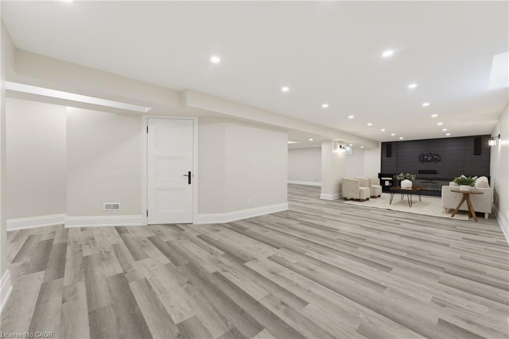 2269 Wuthering Heights Way Property Photo 30