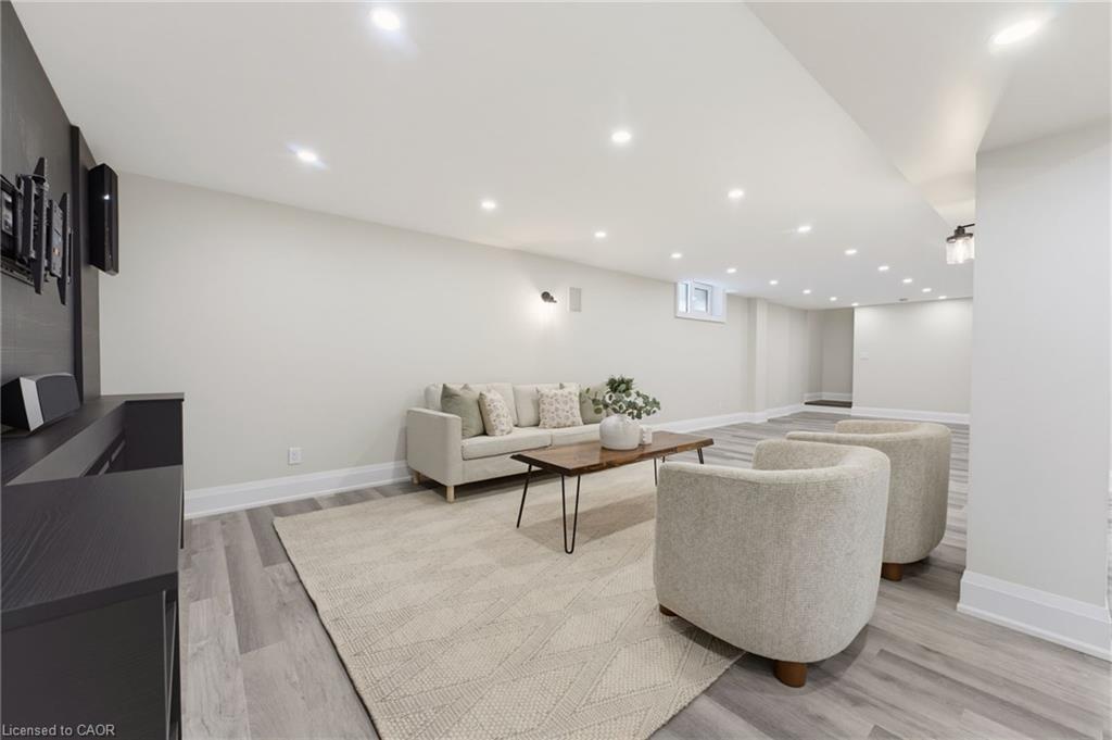 2269 Wuthering Heights Way Property Photo 33