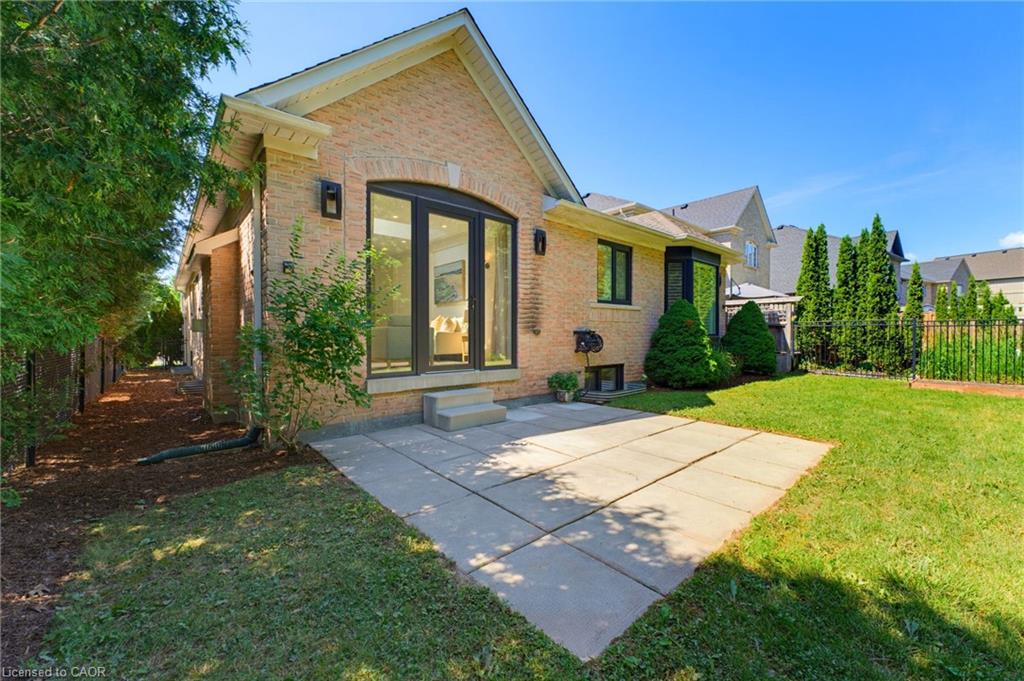 2269 Wuthering Heights Way Property Photo 48
