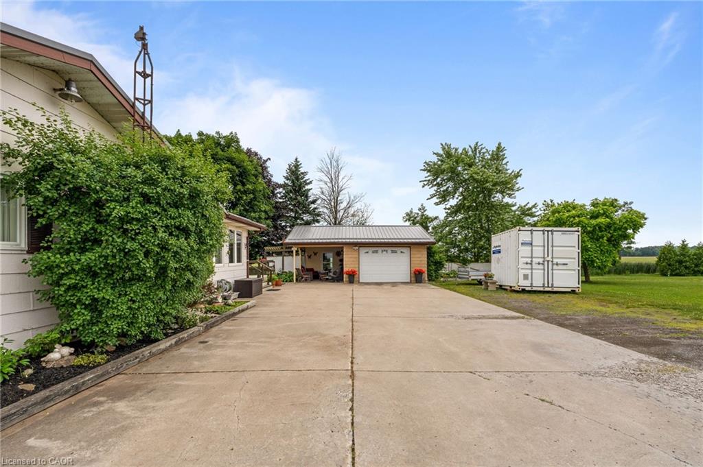 57 Talbot Street W Property Photo 13