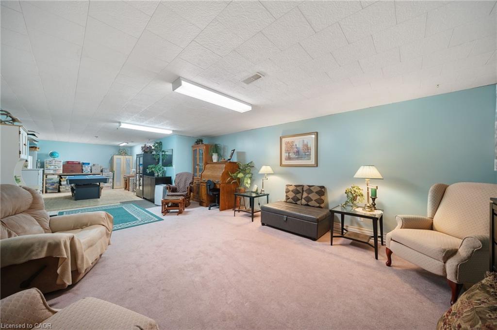 57 Talbot Street W Property Photo 40
