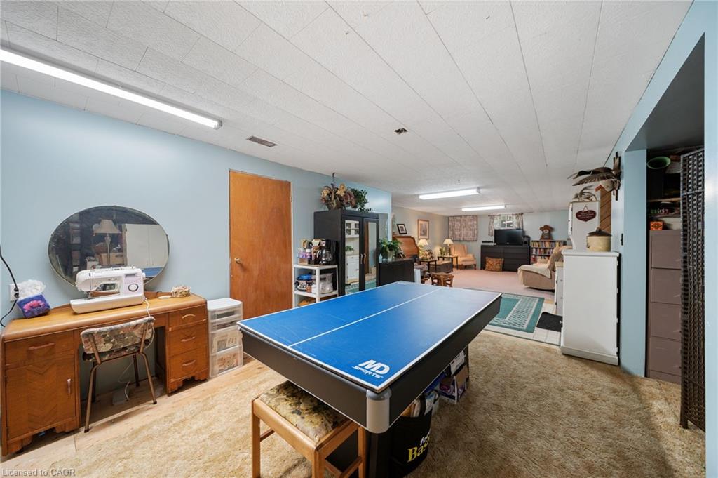 57 Talbot Street W Property Photo 42