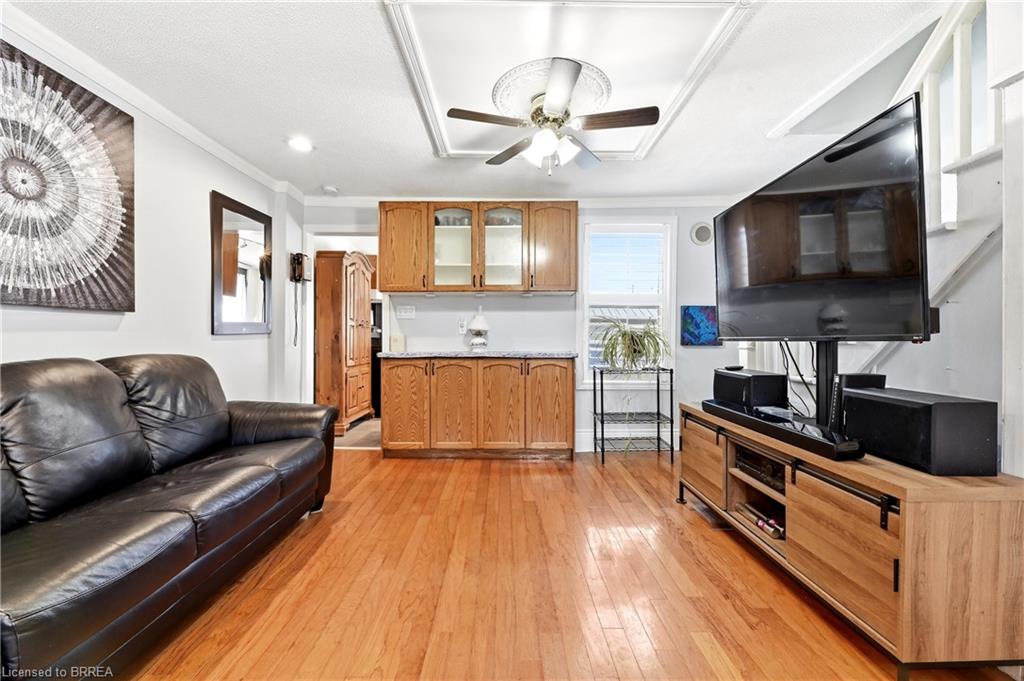 23 Britannia Avenue Property Photo 9